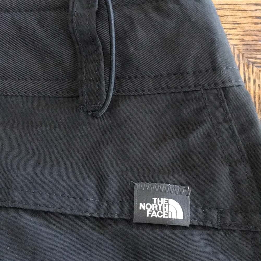 The North Face short/court size 0